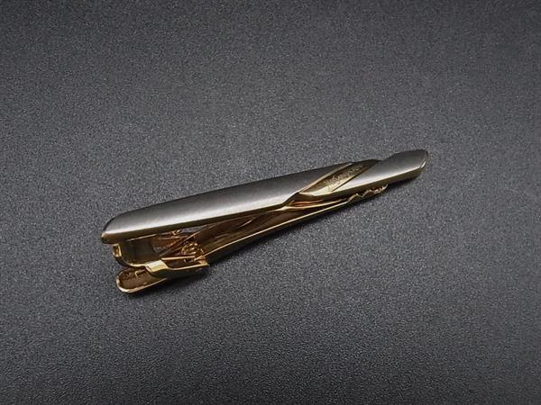 YVESSAINTLAURENT イヴサンローラン タイ
