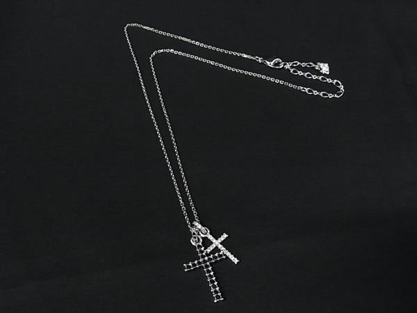 ■美品■ SWAROVSKI スワロフスキー クロス 十字架 ラインストーン ネックレス ペンダント アクセサリー シルバー系 DK8259(4)