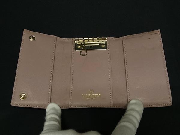 VALENTINO GARAVANI ヴァレンティノ ガラヴァーニ レザー 6連 キーケース 鍵入れ レディース ピンクベージュ系 DK3129
