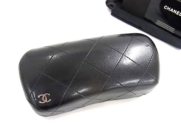 ■極美品■ CHANEL シャネル ココマーク マトラッセ レザー メガネケース 眼鏡ケース サングラスケース ブラック系 FU5477
