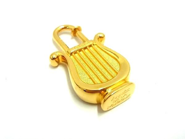 HERMES カデナ　ハープ　ゴールド 楽天市場】エルメス カデナ ハープの通販