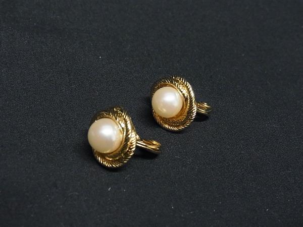 ■極美品■ MONET モネ パール クリップ式 イヤリング アクセサリー レディース アイボリー系×ゴールド系 DK9466