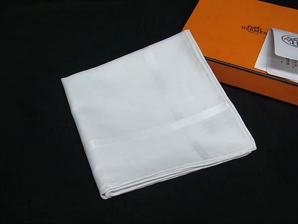 ■新品■未使用■ HERMES エルメス Hパッサン コットン100％ ハンカチーフ ポケットチーフ レディース メンズ ホワイト系 FZ2952