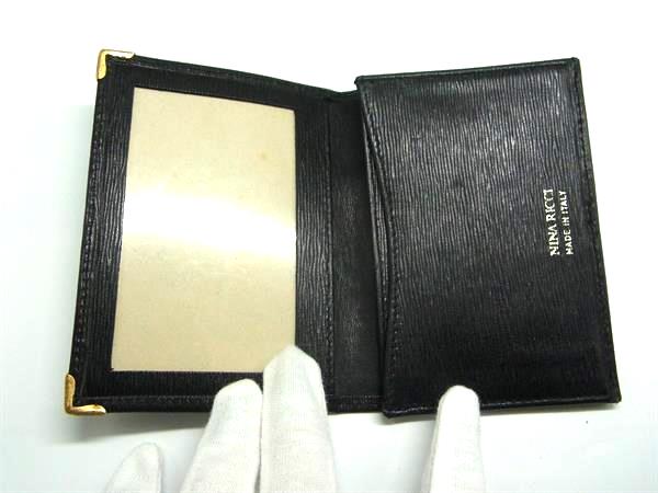 ■美品■ NINA RICCI ニナリッチ レザー カードケース カード入れ パスケース 定期入...