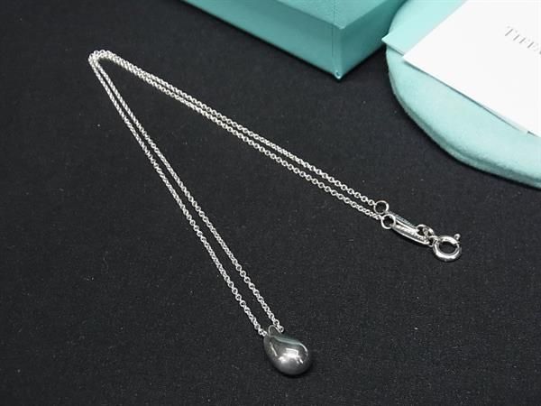 ティファニー ティアドロップ ネックレス（レディース） ■新品同様■ TIFFANY＆Co ティファニー エルサペレッティ ティアドロップ SV925 ネックレス アクセサリー シルバー系 AV8842