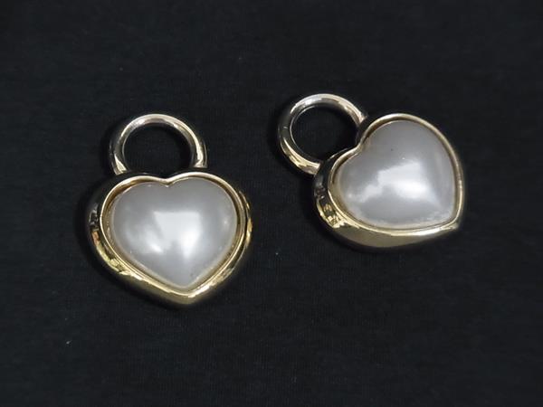 AGATHA アガタ チャーム ペンダントトップ アクセサリー 2点セット ゴールド系×アイボリー系 DL4435