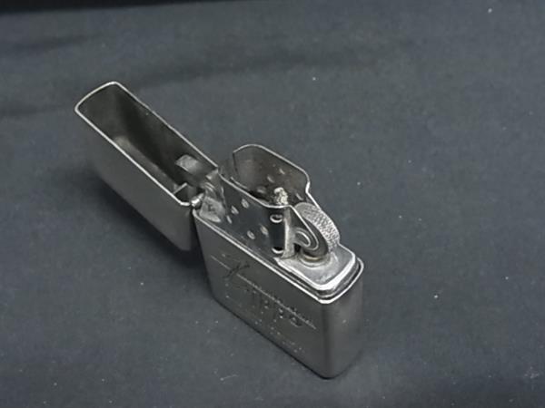pleasure-Store 楽天市場店のZIPPO ジッポー ヴィンテージ 1992年製 高級ライター オイルライター 喫煙グッズ 喫煙具 メンズ レディース シルバー系 DN7493｜アングル3