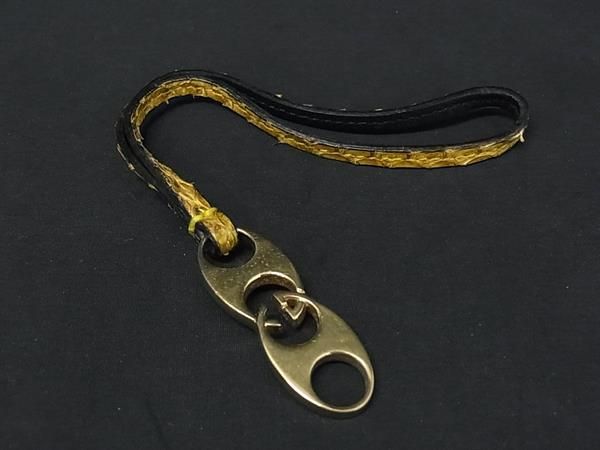 【中古】GUCCI グッチ レザー 携帯ストラップ ゴールド ロゴプレート 箱付 楽天市場】グッチ GUCCI（ストラップ・マスコット｜スマートフォン