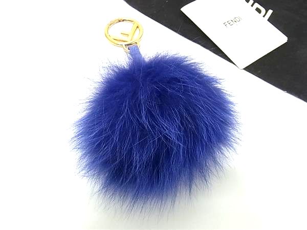 ■極美品■ FENDI フェンディ ポンポンチャーム ファー×レザー バッグチャーム キーホルダー パープル系 FV5217