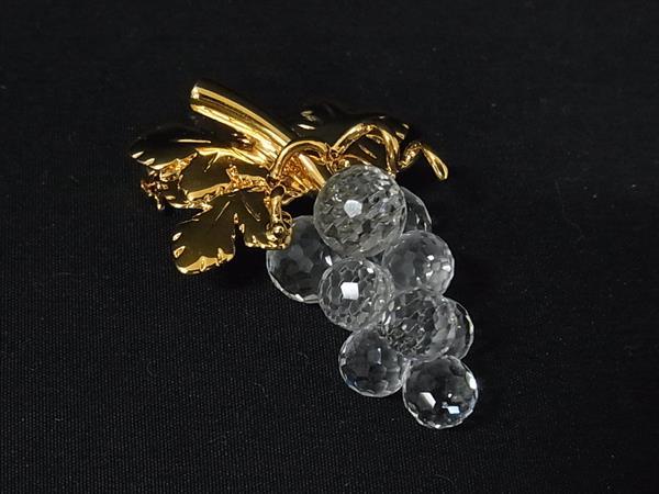 ■新品同様■ SWAROVSKI スワロフスキー グレープモチーフ ぶどう ピンブローチ ピンバッジ アクセサリー ゴールド系×クリア DL2973