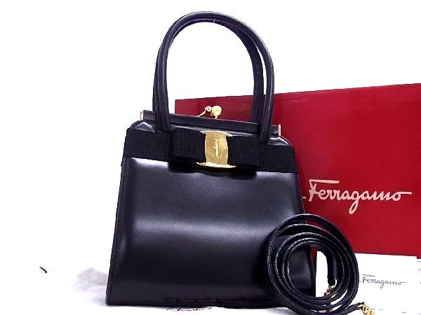 フェラガモ ハンドバッグ（レディース） ■極美品■ SalvatoreFerragamo フェラガモ DF-21 ヴァラリボン レザー がま口 2WAY ハンドバッグ ショルダーバッグ ブラック系 AL7411