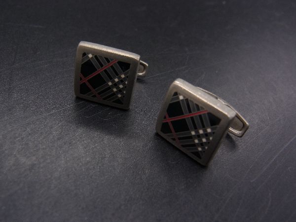 楽天市場】BURBERRY バーバリー(カフス|メンズジュエリー 楽天市場】BURBERRY バーバリー(カフス|メンズジュエリー