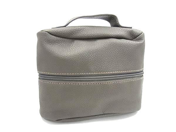 Clothing Accessories (Caps, Ties, Belts) - BVLGARI ブルガリブルガリ レザー バニティバッグ バニティポーチ メイクポーチ 小物入れ 化粧ポーチ レディース グレージュ系 DL8257