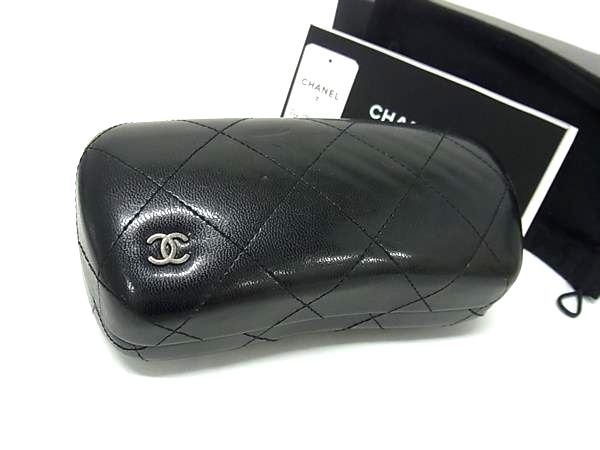 CHANEL シャネル ココマーク マトラッセ レザー メガネケース 眼鏡ケース サングラスケース レディース メンズ ブラック系 FV8186