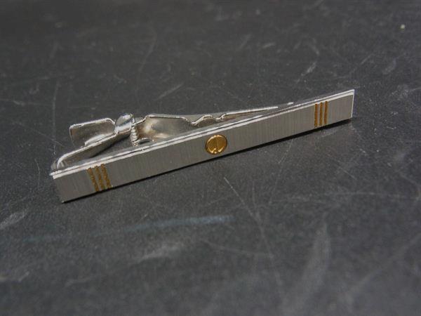 dunhill ダンヒル ネクタイピン タイクリップ アクセサリー 紳士 メンズ シルバー系×ゴールド系 DL2792