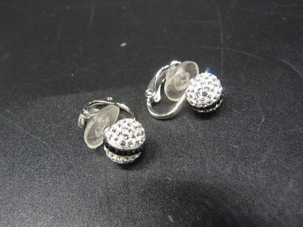樂天商城 - SWAROVSKI スワロフスキー ラインストーン クリップ式 イヤリング アクセサリー レディース シルバー系 DL5883