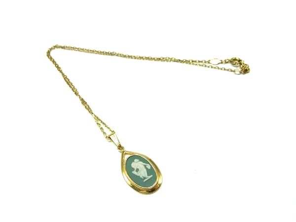 ■美品■ WEDGWOOD ウェッジウッド ジャスパー ネックレス ペンダント アクセサリー レディース ゴールド系×グリーン系 DL5794