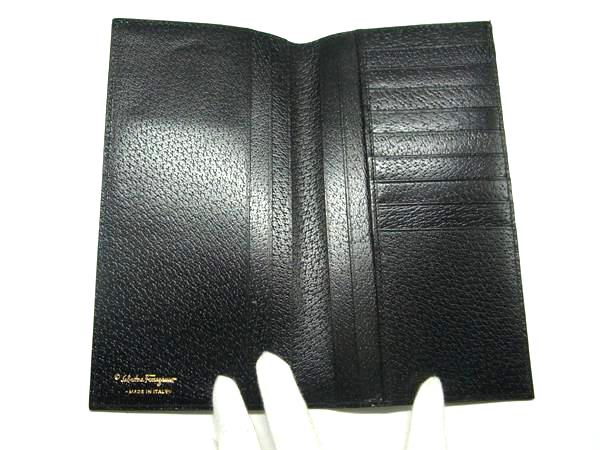 Salvatore Ferragamo フェラガモ レザー 二つ折り 長財布 ウォレット 札入れ メンズ レディース ブラック系 DL2341