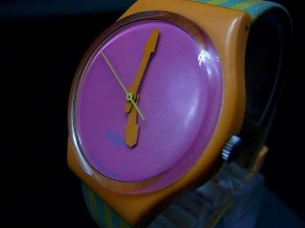 SWATCH スウォッチ ストライプ柄 腕時