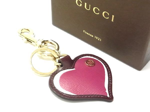 グッチ キーホルダー（レディース） ■新品■未使用■ GUCCI グッチ インターロッキングG レザー ハート キーホルダー バッグチャーム ボルドー系×ホワイト系 AN2720