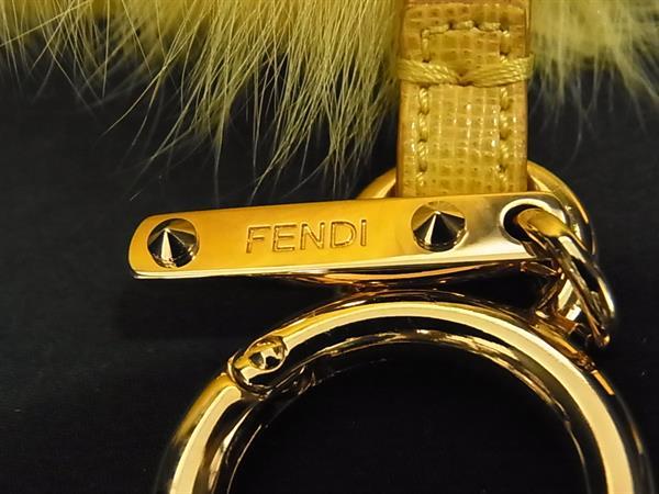 ■新品■未使用■ FENDI フェンディ ポンポンチャーム ファー×レザー キーホルダー キーリング レディース イエロー系 FI5758