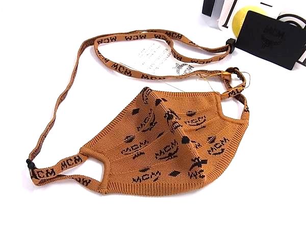 乐天商城 - ■新品■未使用■ MCM エムシーエム ロゴ総柄 マスク ケース付き ポーチ フェイスマスク メンズ レディース ブラウン系 BT0582