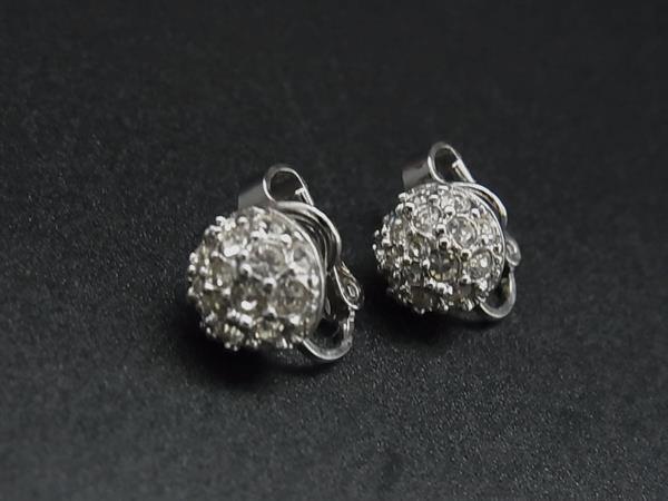 ■美品■ NINA RICCI ニナリッチ ラインストーン クリップ式 イヤリング アクセサリー レディース シルバー系 DL9563
