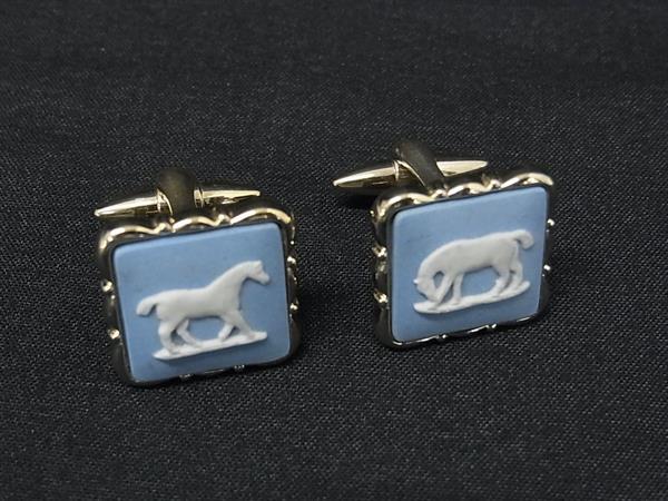 ■美品■ WEDGWOOD ウェッジウッド ジャスパー カメオ カフリンクス カフスボタン アクセサリー ライトブルー系×ホワイト系 DN4893