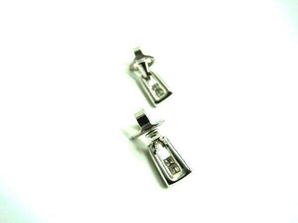 ■美品■ NINA RICCI ニナリッチ ラインストーン クリップ式 イヤリング アクセサリーレディース シルバー系 DD8471