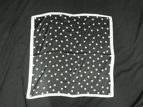 乐天商城 - ■極美品■ PROPORTION BODY DRESSING プロポーションボディドレッシング ポリエステル ドット柄 スカーフ ストール ブラック系 DD9058
