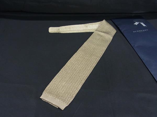 ■新品■未使用■ BURBERRY バーバリー シルク100% ネクタイ ビジネス 紳士 メンズ カーキ系 BS0430