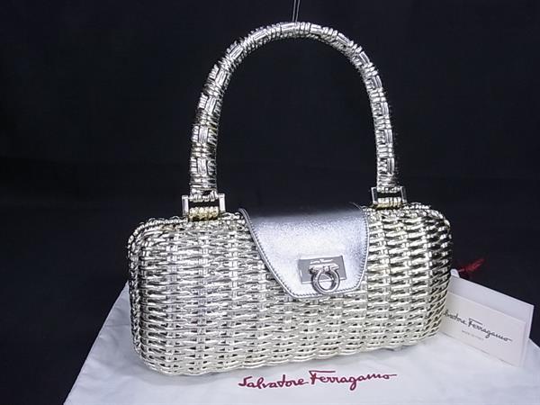 FERRAGAMO - ■美品■ Salvatore Ferragamo フェラガモ EZ-21 4412 ガンチーニ ラタン かごバッグ ワンハンドル ハンドバッグ ゴールド系 FS3780
