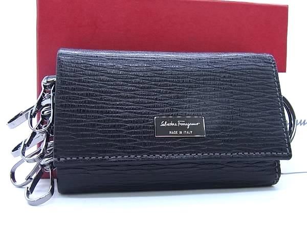 フェラガモ キーケース ■新品同様■ Salvatore Ferragamo フェラガモ レザー 6連 キーケース 鍵入れ メンズ レディース ブラック系 AS8188