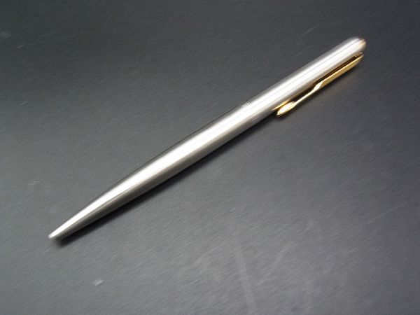 de2196_2.jpg