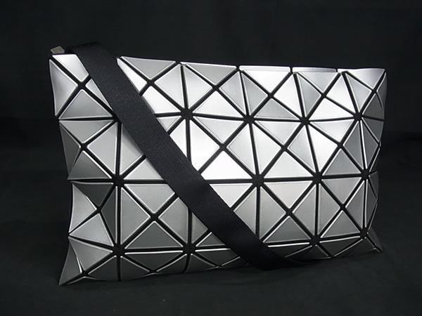 楽天市場】issey miyake シルバー バッグの通販