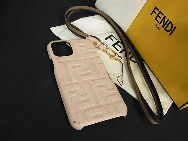 FENDI フェンディ ズッカ柄 レザー iPhone11Pro対応 アイフォン スマホケース ライトベージュ系 FH5218