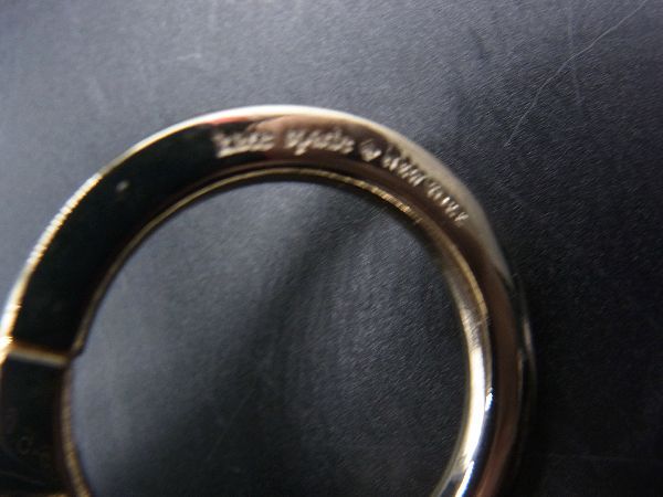 ■美品■ kate spade ケイトスペード フラワー キーホルダー キーリング バッグチャーム レディース　ゴールド系 DE1891