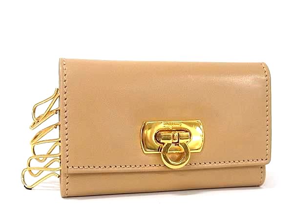 Salvatore Ferragamo フェラガモ ガンチーニ レザー 6連 キーケース 鍵入れ レディース メンズ ブラウン系 DL6300