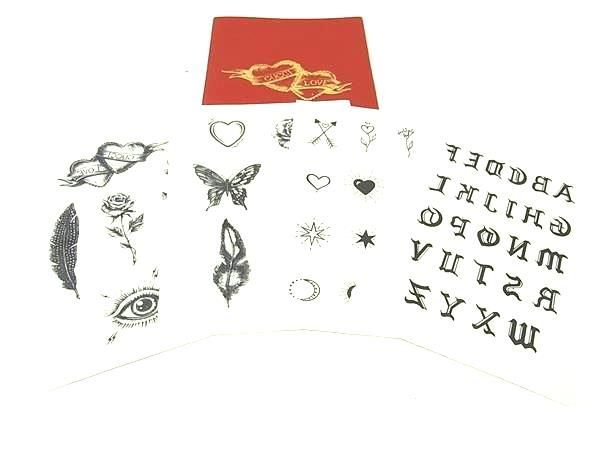 ■新品■未使用■ GUCCI グッチ イニシャル フラワー ハート フェザー タトゥーシール DD6600