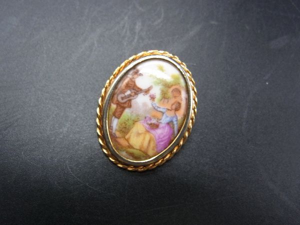 LIMOGES リモージュ フランス製 ブローチ バッジ バッヂ アクセサリー レディース ゴールド系×マルチカラー DE2386