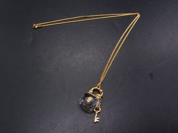 乐天商城 - SWAROVSKI スワロフスキー カデナモチーフ キーモチーフ ネックレス ペンダント アクセサリー レディース ゴールド系 DH3097
