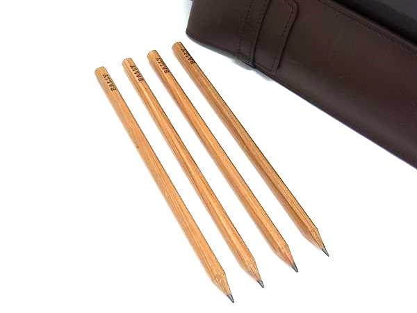 �����ʢ� BALLY �Х꡼ ��ɮ ɮ���Ѷ� ʸ˼�� ���ơ�����ʥ꡼ �������դ� 4�ܥ��å� ��ǥ����� ��� �֥饦��� DJ1230