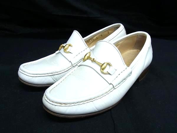 美品✨ グッチ ゴルフシューズ ドレスシューズ レザー ホワイト BEAMS GOLF（ビームス ゴルフ）〈WOMEN〉LAMBDA / WING TIP ゴルフ