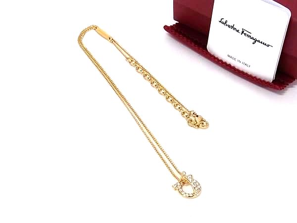 樂天商城 - ■新品■未使用■ Ferragamo フェラガモ ラインストーン ネックレス ペンダント アクセサリー ゴールド系 FW2329