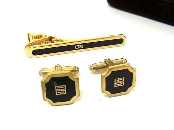美品 GIVENCHY セット ジバンシー ネックレス イヤリング ケース付き 楽天市場】ジバンシー セット（ジュエリー・アクセサリー）の通販