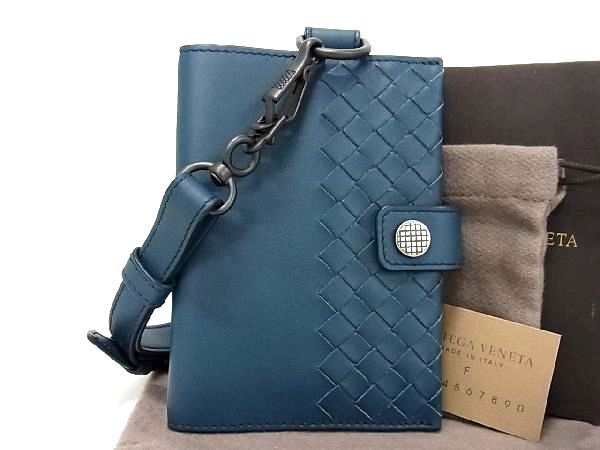 ■新品■未使用■ BOTTEGA VENETA ボッテガヴェネタ イントレチャート レザー ストラップ付き ブックカバー 手帳カバー ブルー系 AJ4829オZ