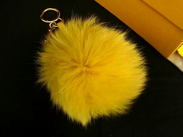 楽天市場】fendi チャーム イエローの通販 楽天市場】fendi チャーム イエローの通販