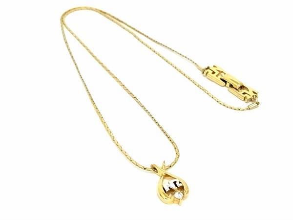樂天商城 - ■美品■ NINA RICCI ニナリッチ ロゴモチーフ ラインストーン ネックレス ペンダント アクセサリー レディース ゴールド系 DF7494