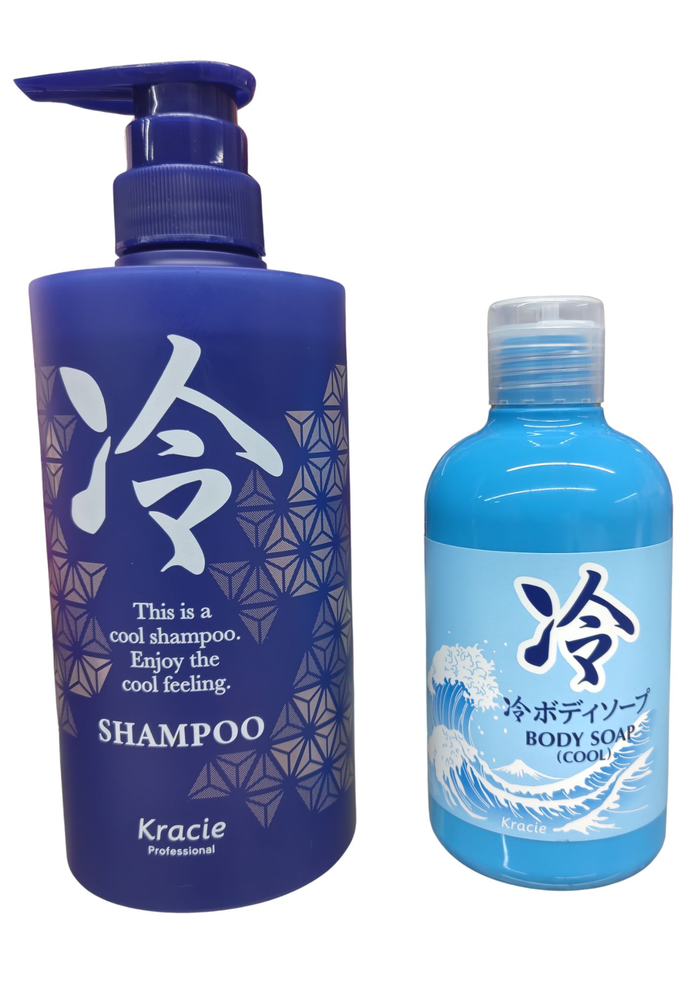 商品情報メーカー名クラシエ内容量500 mL（冷シャンプー）内容量240ml（冷ボディーソープ）生産国日本製商品区分化粧品ご注意※商品写真はできる限り現品を再現するよう心がけておりますが、ご使用のモニターにより、若干差異が生じる場合がございます。あらかじめご了承ください。またパッケージは予告なく変更となる場合がございます。クラシエ 冷シャンプー 500mL 冷ボディソープ 240mL セット 冷感 クール ひんやり 爽快 夏 ヘアケア ボディケア クール系 冷シャンプー 500mL ・極冷メントール処方で頭皮を爽快にクリアに洗い上げる・ベタつきやムレが気になる季節におすすめ・毛髪補修成分「米ぬか発酵エキスEX」配合・ダメージヘアを補修し、きしみにくい仕上がり・整肌成分「グリチルリチン酸2K・アロエエッセンス」配合・シリコンフリー処方・頭皮のニオイを抑えるインターロッキング香料配合・クールシトラスフレッシュの香り冷ボディソープ 240mL・クールな感触で汗ばむカラダを冷却・超冷涼成分「EXメントール」配合・EXメントールは、メントールにカンフルを組み合わせて冷涼感を高めた独自ブレンド・サッパリと洗い上げ、汗をかいてもサラサラ感が持続・汗ばむ季節のボディケアにおすすめ・お風呂上がりも爽快感を楽しめるクールタイプ・夏場のリフレッシュ用ボディソープとして使いやすい240mLサイズ 5