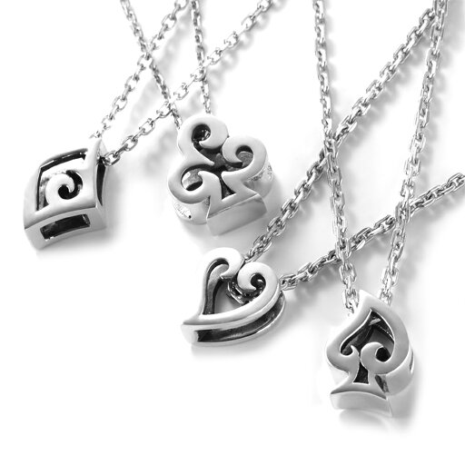 ゆうパケット 送料無料 Ys jewelry シルバー925 【4デザイン トランプ トライバル ハート スペード ダイヤ クラブ ペンダント 】 ヘッド シルバーアクセサリー メンズ 男性 レディース 女性 チェーン別売り ゆうパケット 送料無料 Ys jewelry シルバー925 【4デザイン トランプ トライバル ハート スペード ダイヤ クラブ ペンダント 】 ヘッド シルバーアクセサリー メンズ 男性 レディース 女性 チェーン別売り